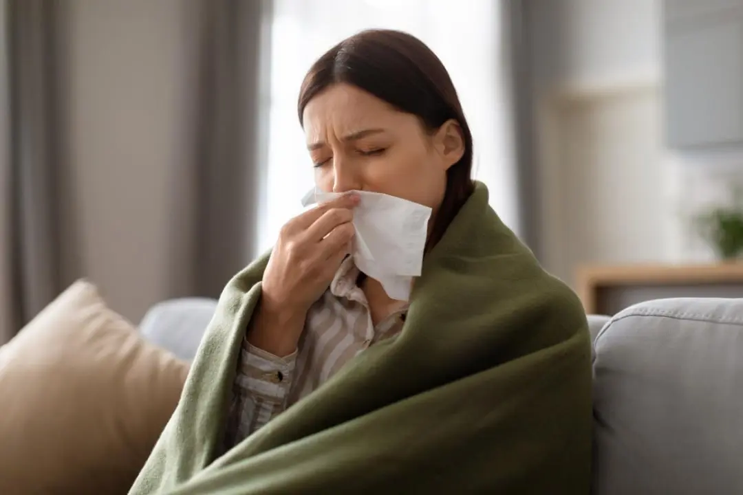 Why do my teeth hurt when I have a cold?